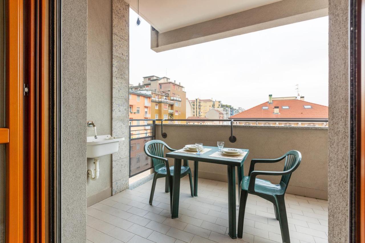 Savona District Terrace Flat Apartment Milan Bagian luar foto